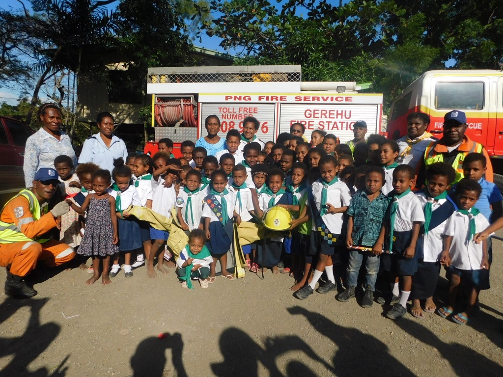 Young Seventh Day Adventists learn basic fire safety tips photo
